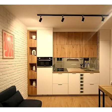And Cosy 1 Bedroom *