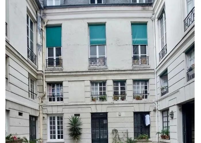 Apartment And Cosy 1 Bedroom *
